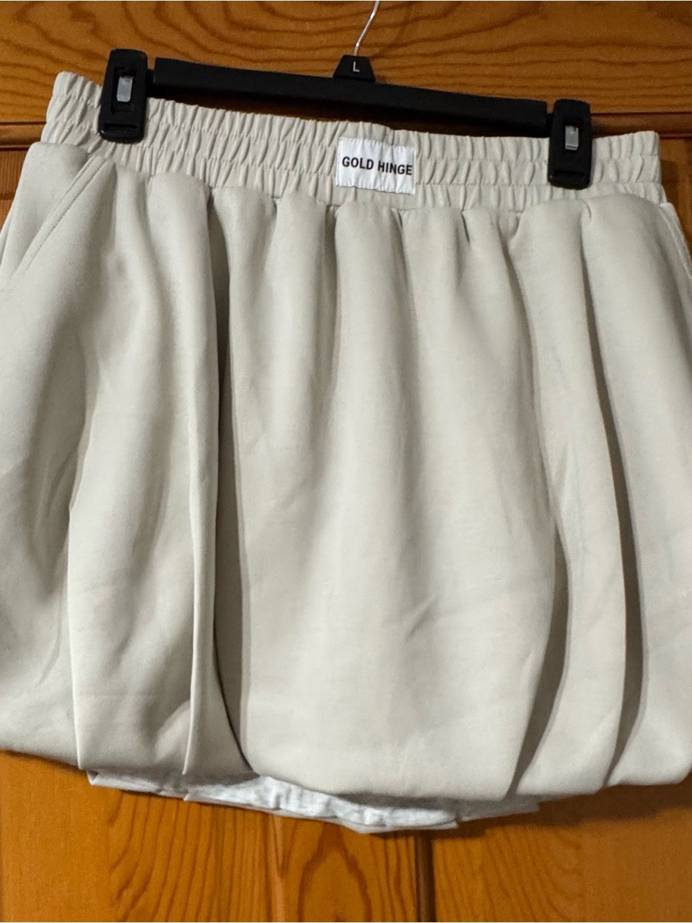 Gold Hinge Cream Bubble Skirt – Elastic Waist Skater Style